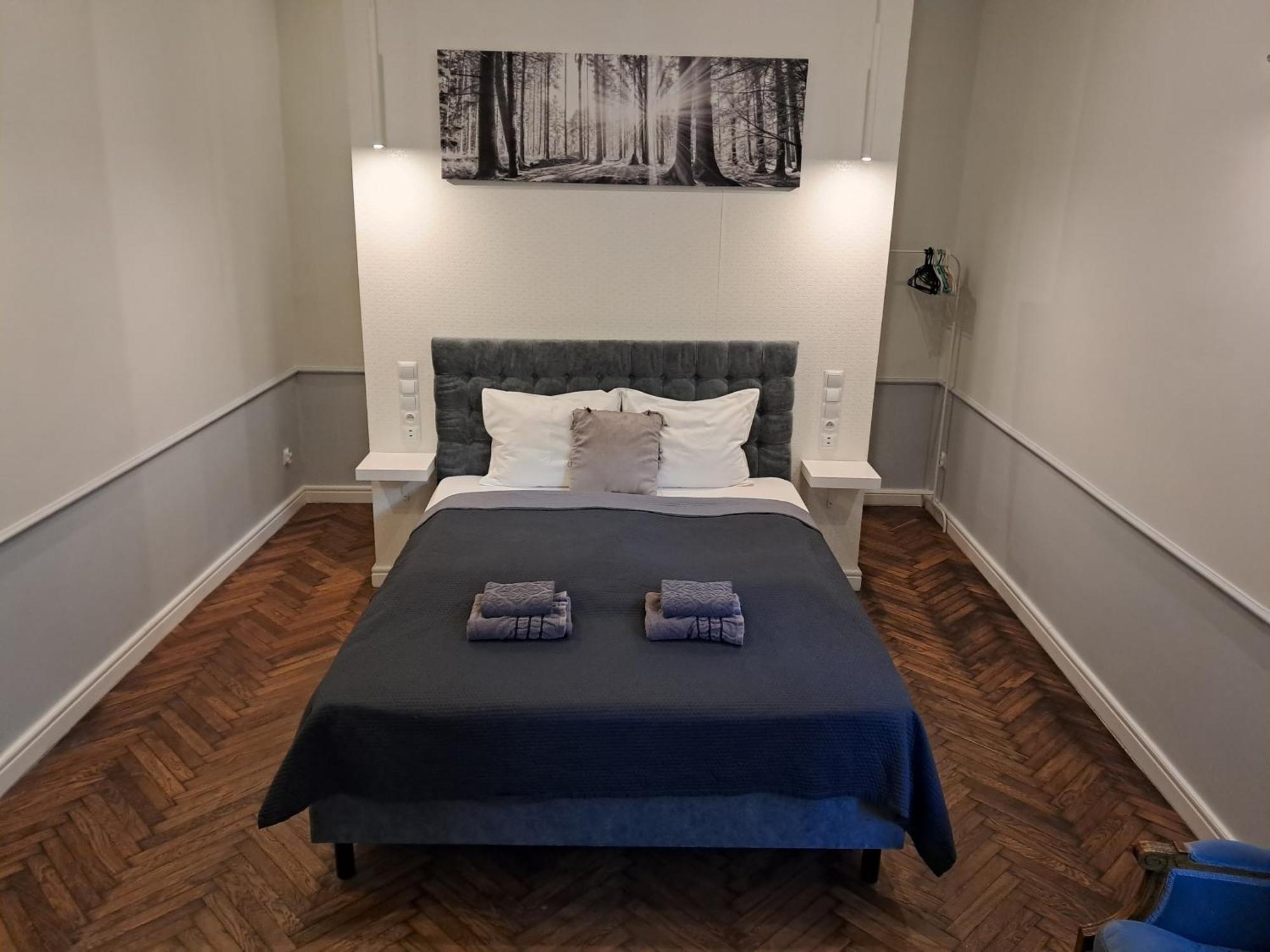 Angel House Aparthotel